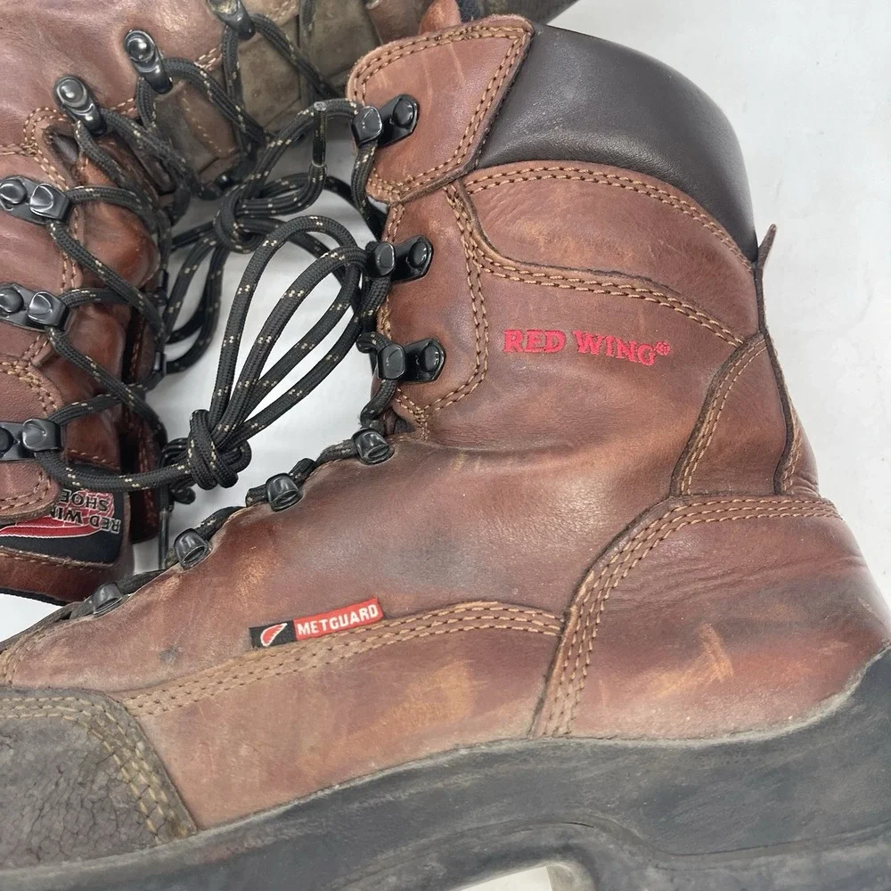 Red Wing Shoes shop confidence
